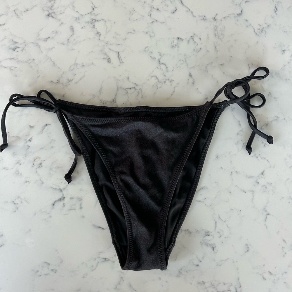 Pacsun Kendall + Kylie String Bikini Bottoms